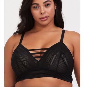 Torrid size 1 black bralette bnwt